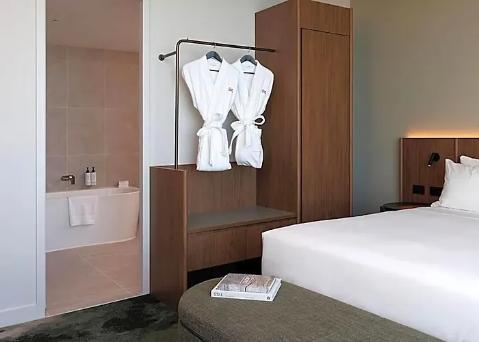 Crowne Plaza Geelong By Ihg